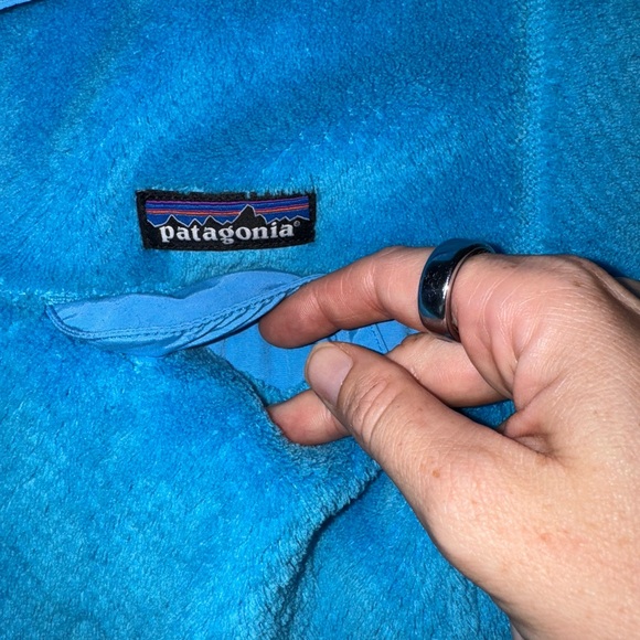Patagonia Vibrant Blue Pullover Jacket - Picture 3 of 6